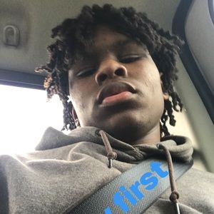 Meet your Posher, Travis